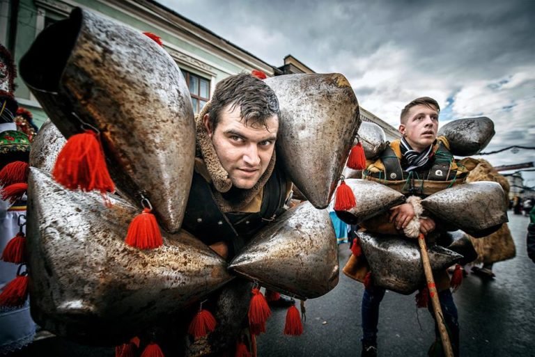 Tot ce trebuie să ştii înainte să ajungi în Maramureş: Partea a III-a – Tradiţii, meşteşuguri, obiceiuri